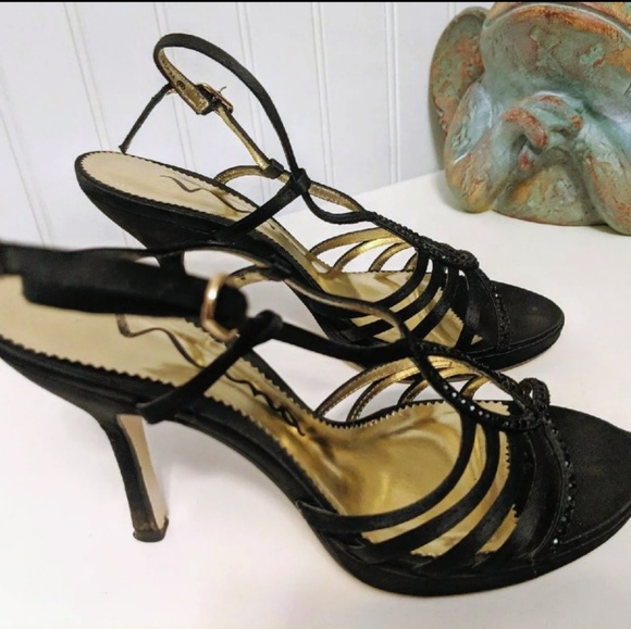 Vintage black heels by Nina - Size 6 - Picture 6 of 6